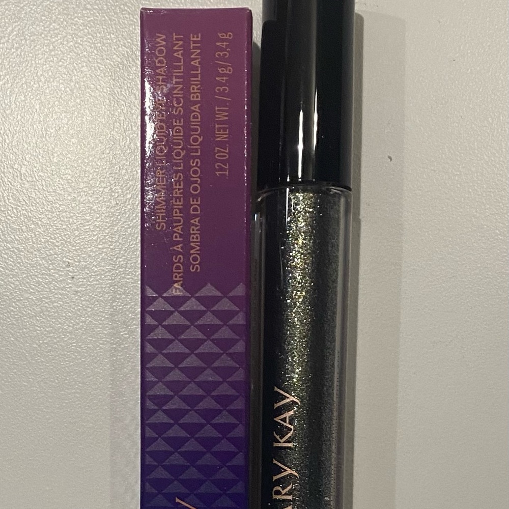 Mary Kay Precious Gems Collection Liquid Eye Shadow - Graphite